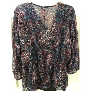 dkny women's blouse multi color v neck  pullover 3/4 sleeve XL